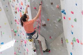 Indoor climbing centres