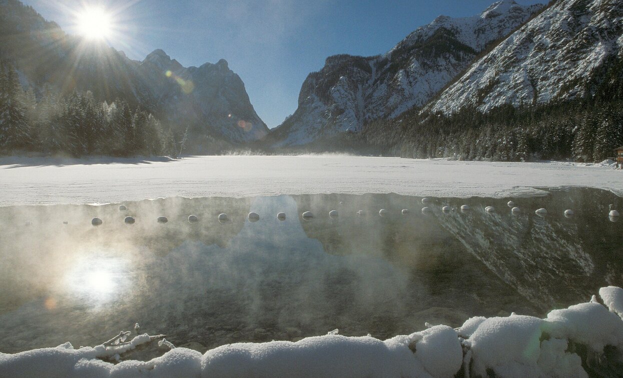 Toblacher See | © © DreiZinnenMarketing/H.Oberhofer, Toblach Toblacher See | © © DreiZinnenMarketing/H.Oberhofer, Toblach