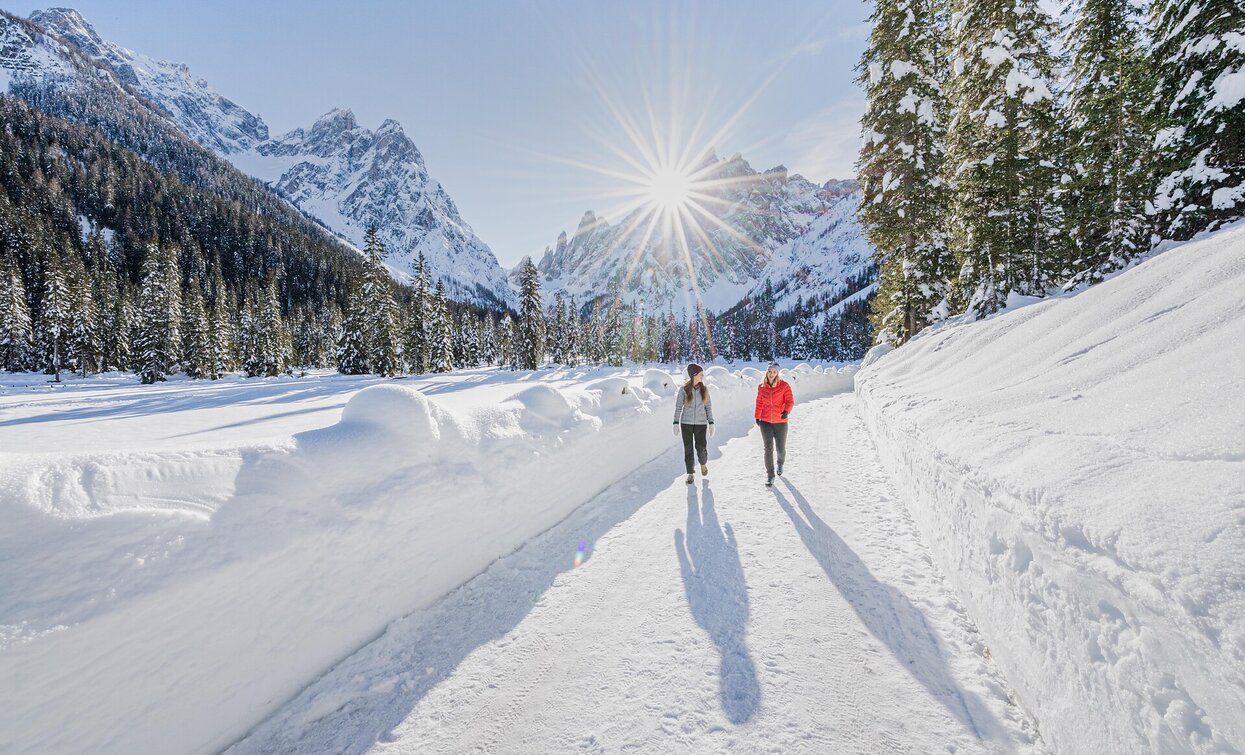 Winterwanderung (mit Kinderwagen): Sexten – Fischleintal – Talschlusshütte | © Harald Wisthaler, Sexten Winterwanderung (mit Kinderwagen): Sexten – Fischleintal – Talschlusshütte | © Harald Wisthaler, Sexten